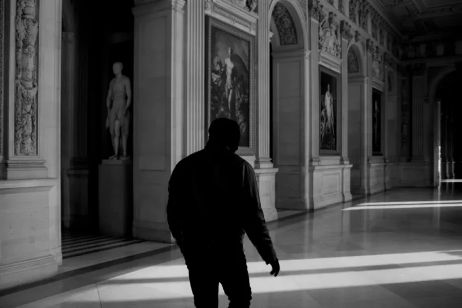 Abdoulaye N., alias "Doudou Cross Bitume" impliqué dans le vol du Louvre