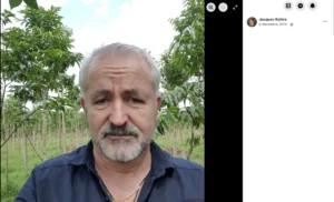 En 2019, Jacques Rahire voyage en Asie pour visiter les plantations de bois d'Agar d'Asia Plantation Capital.