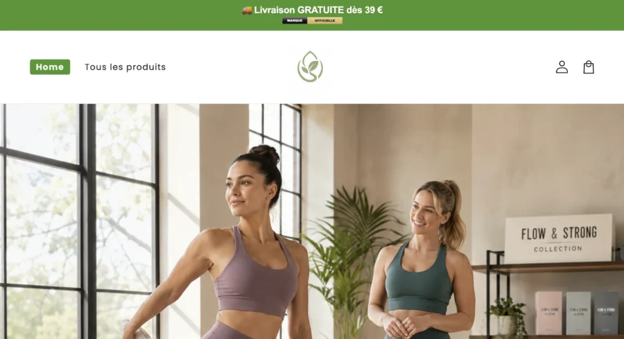 Portrait de deux femmes souriantes en vêtements de sport devant une enseigne Flow & Strong et des produits à l'arrière-plan, sur une page web affichant une livraison gratuite.
