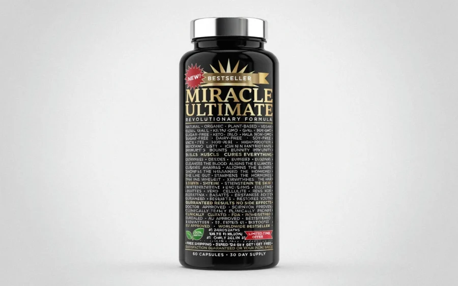 Bouteille noire de Miracle Ultimate avec un bouchon argenté et une étiquette affichant des détails du produit.