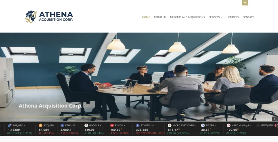 Capture de la page d'accueil du site ATHENA, avec le logo de l'entreprise et une photo d'une réunion en salle de conférence sur le fond. Une barre de données boursières affiche les cours de plusieurs actions en bas.