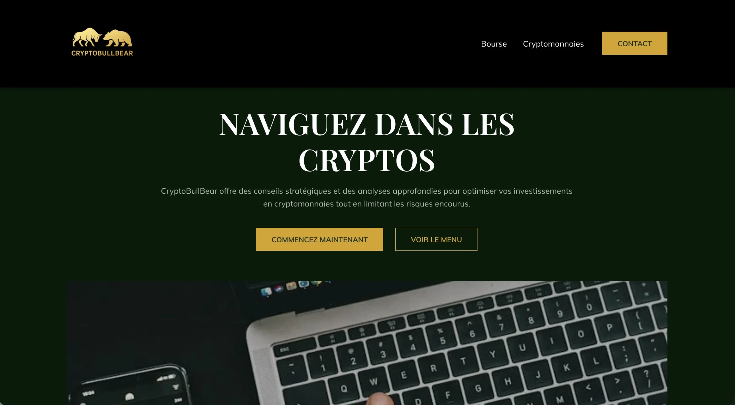 Interface web de Cryptodollar affichant une section sur les cryptomonnaies sur fond vert foncé.