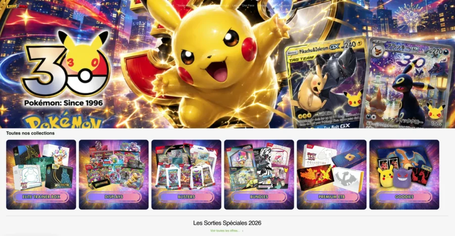 Page d'accueil Pokémon présentant le logo du trentième anniversaire, Pikachu et des coffrets de cartes à collectionner.