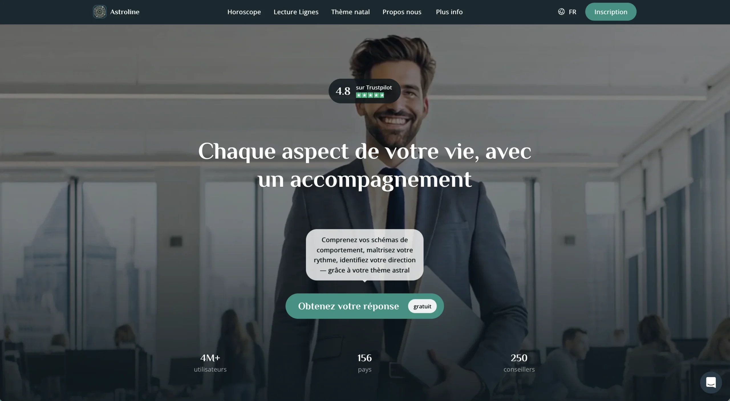 Page d'accueil du site Sapiens présentant un accompagnement de vie via une interface sur overlay photographique.