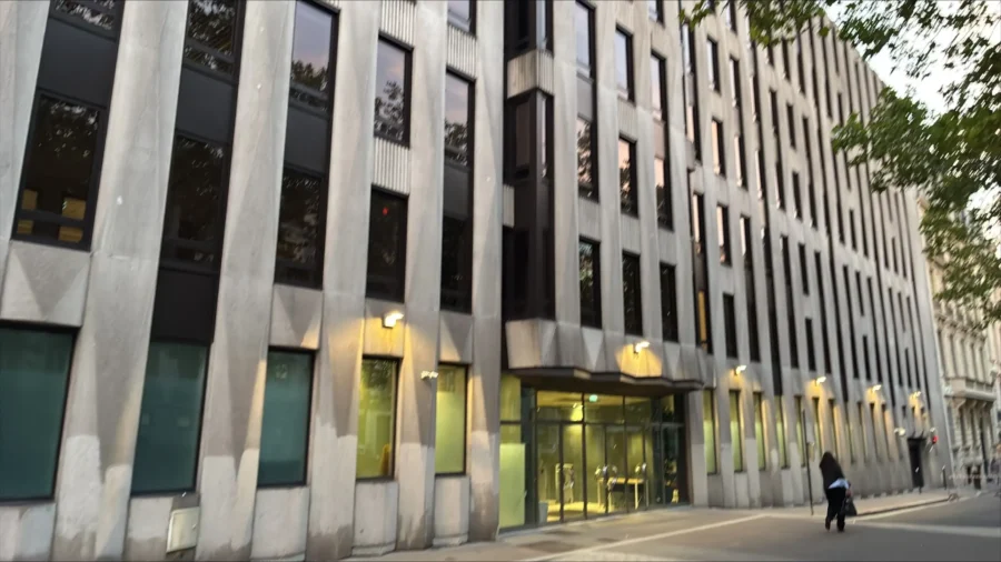 Bâtiment parisien où Warning Trading est intervenu lors du forum CGAP en octobre 2026
